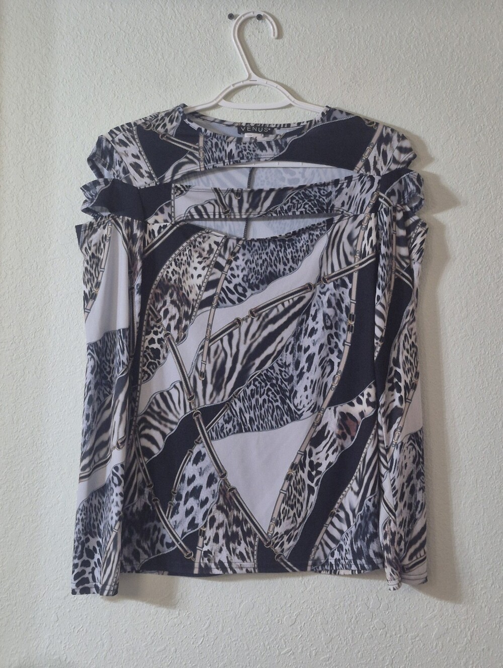 VENUS Black and White Animal Print Long Sleeve Top with Cutout Detail